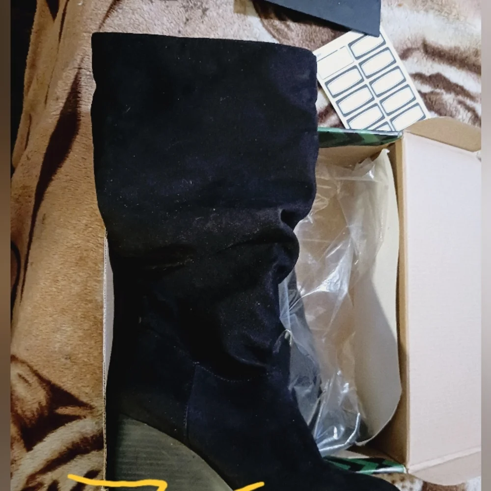 A.n.a. Black Slouch Boots 7 1/2 M - Picture 3 of 5